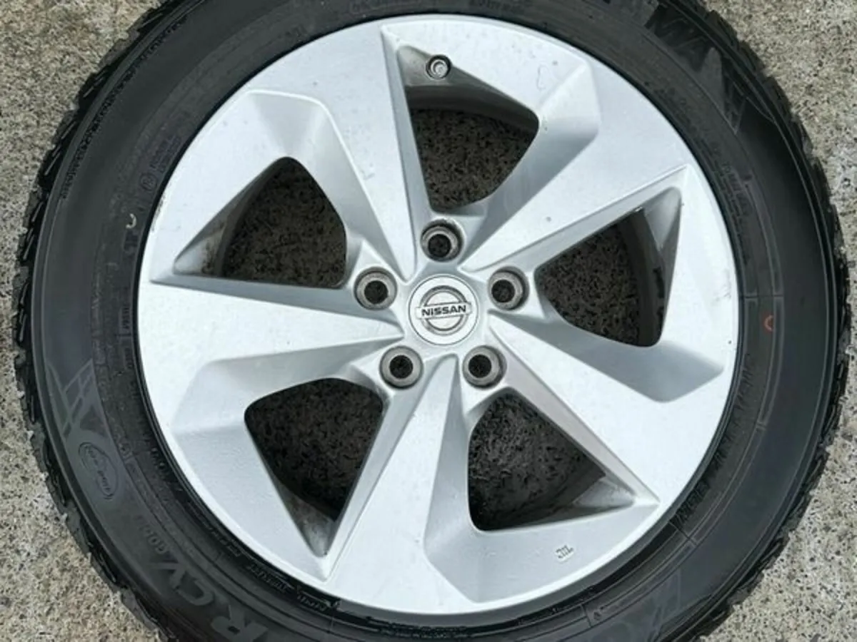 Nissan Centre Caps -FREE POST - Image 2