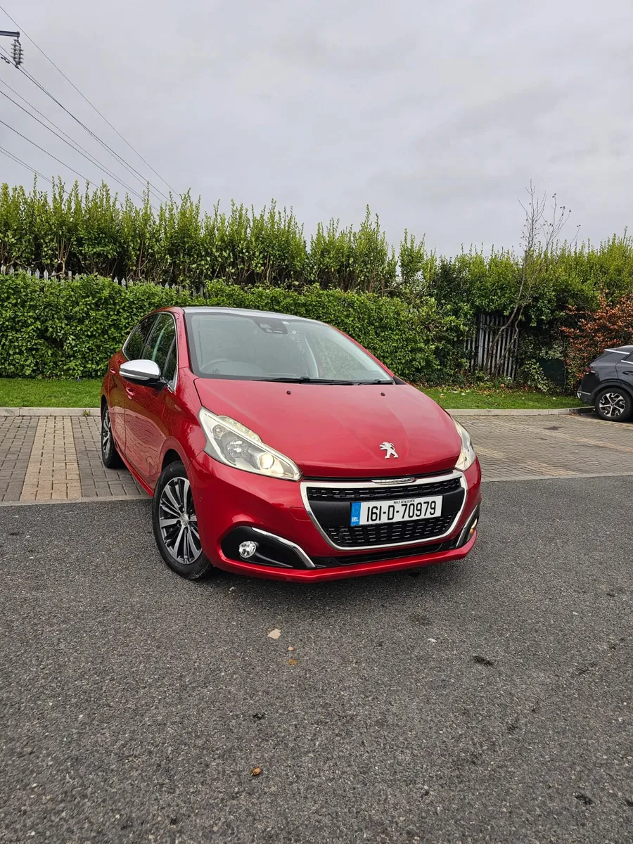 Peugeot 208 2016 Automatic - Image 1