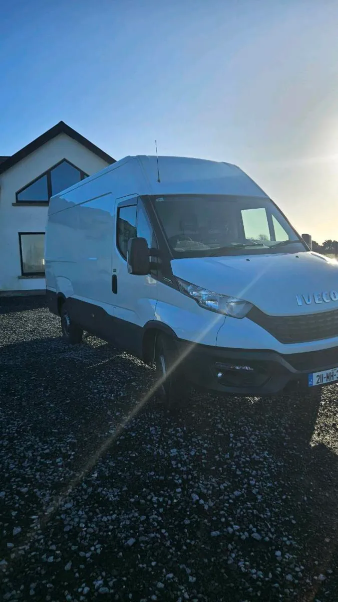 Iveco Daily Business Van - Image 4