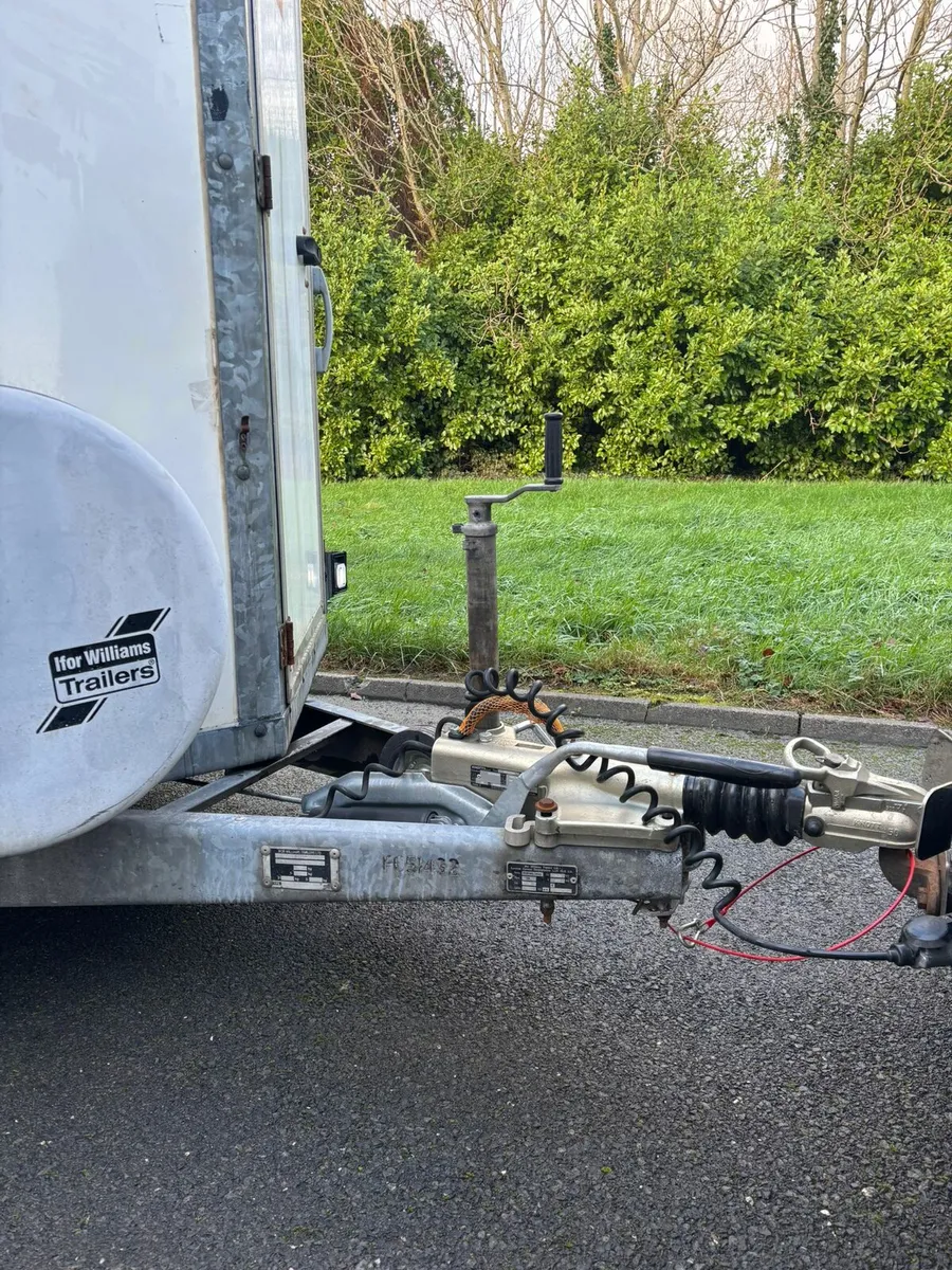 2015 ifor Williams 10x5 box trailer - Image 2