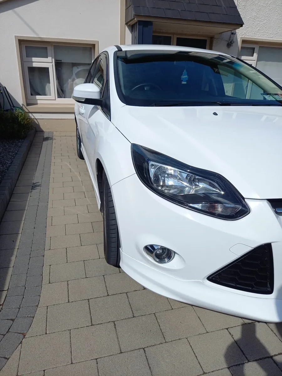 Ford Focus 2013 - Image 3