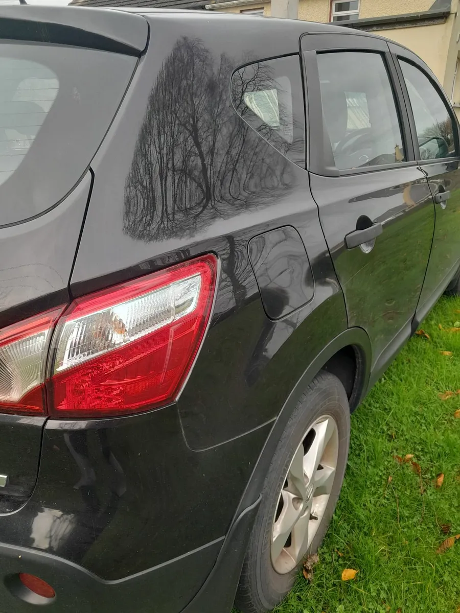 Nissan Qashqai 2010 - Image 2