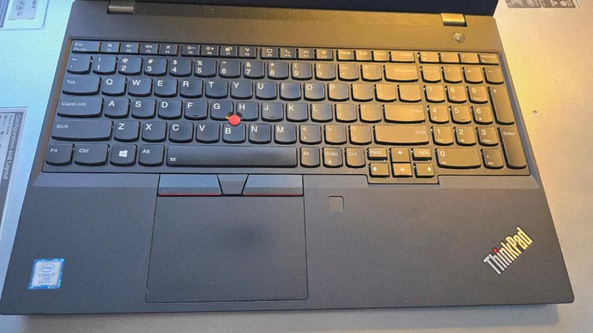 Lenovo T590 - i7, Touchscreen, 16GB RAM, 256GB SSD - Image 4