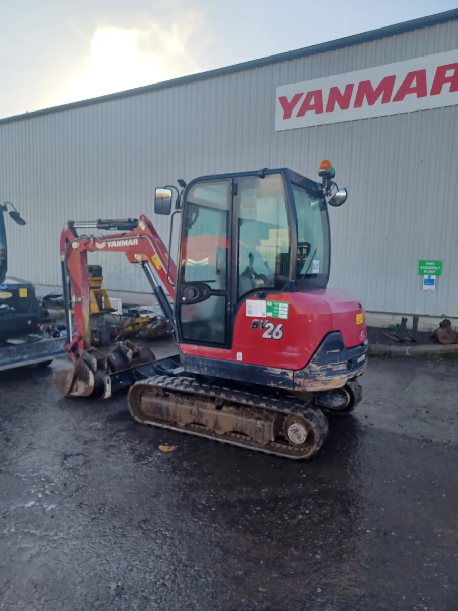Yanmar SV26 - Image 2