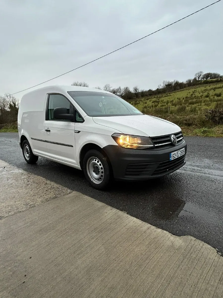 Volkswagen Caddy 2016 - Image 2