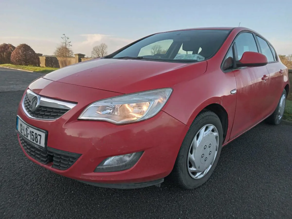 12 Astra 1.2Diesel NCT 13/10/26 192500 ml - Image 2
