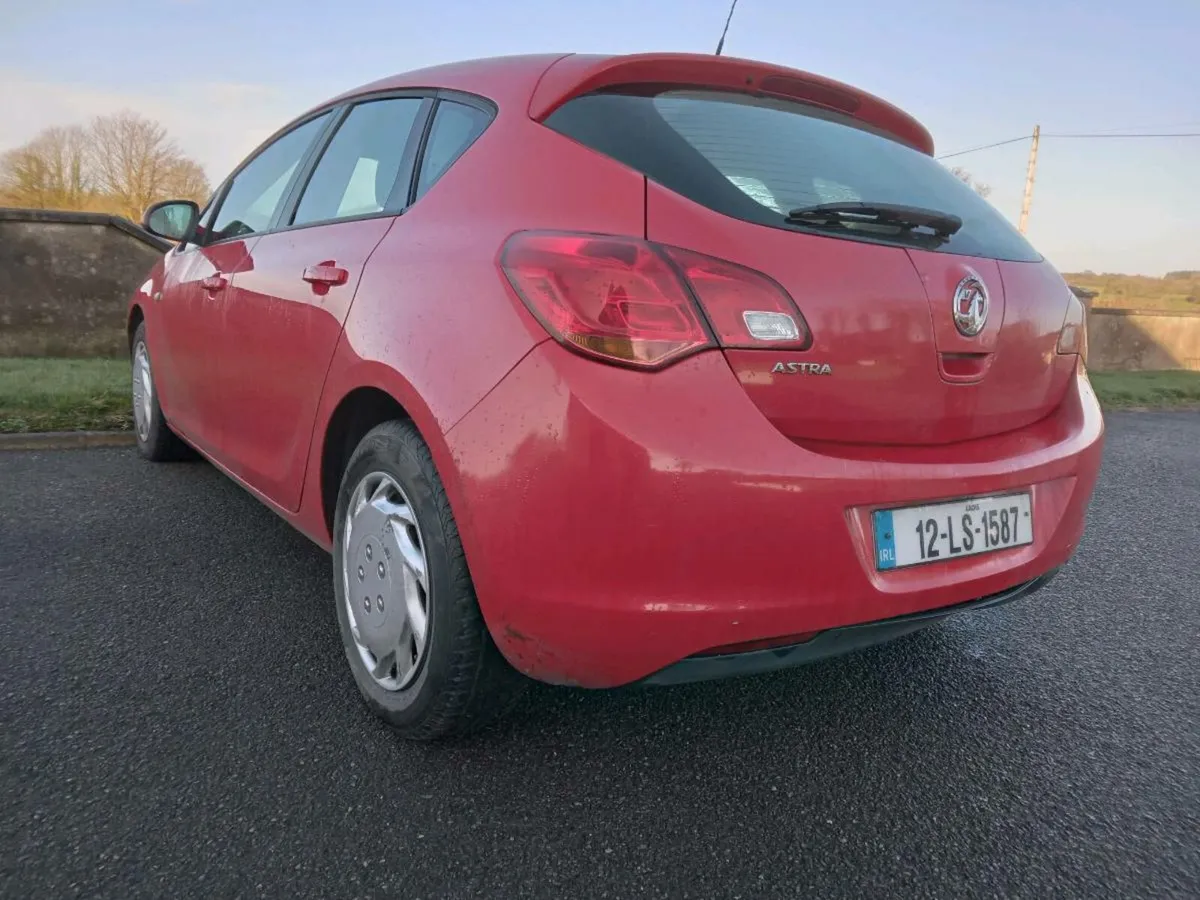 12 Astra 1.2Diesel NCT 13/10/26 192500 ml - Image 4
