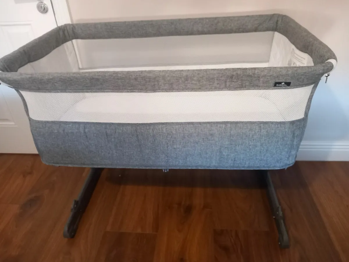 Next to me crib - Image 2