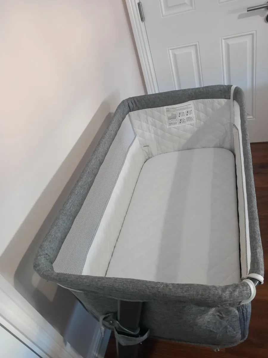 Next to me crib - Image 4