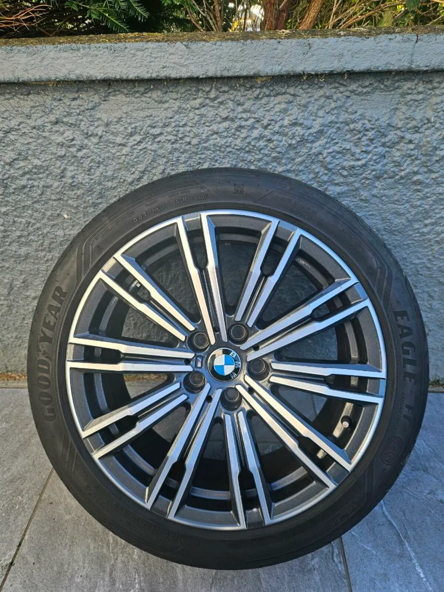 Bmw 18" alloys - Image 4