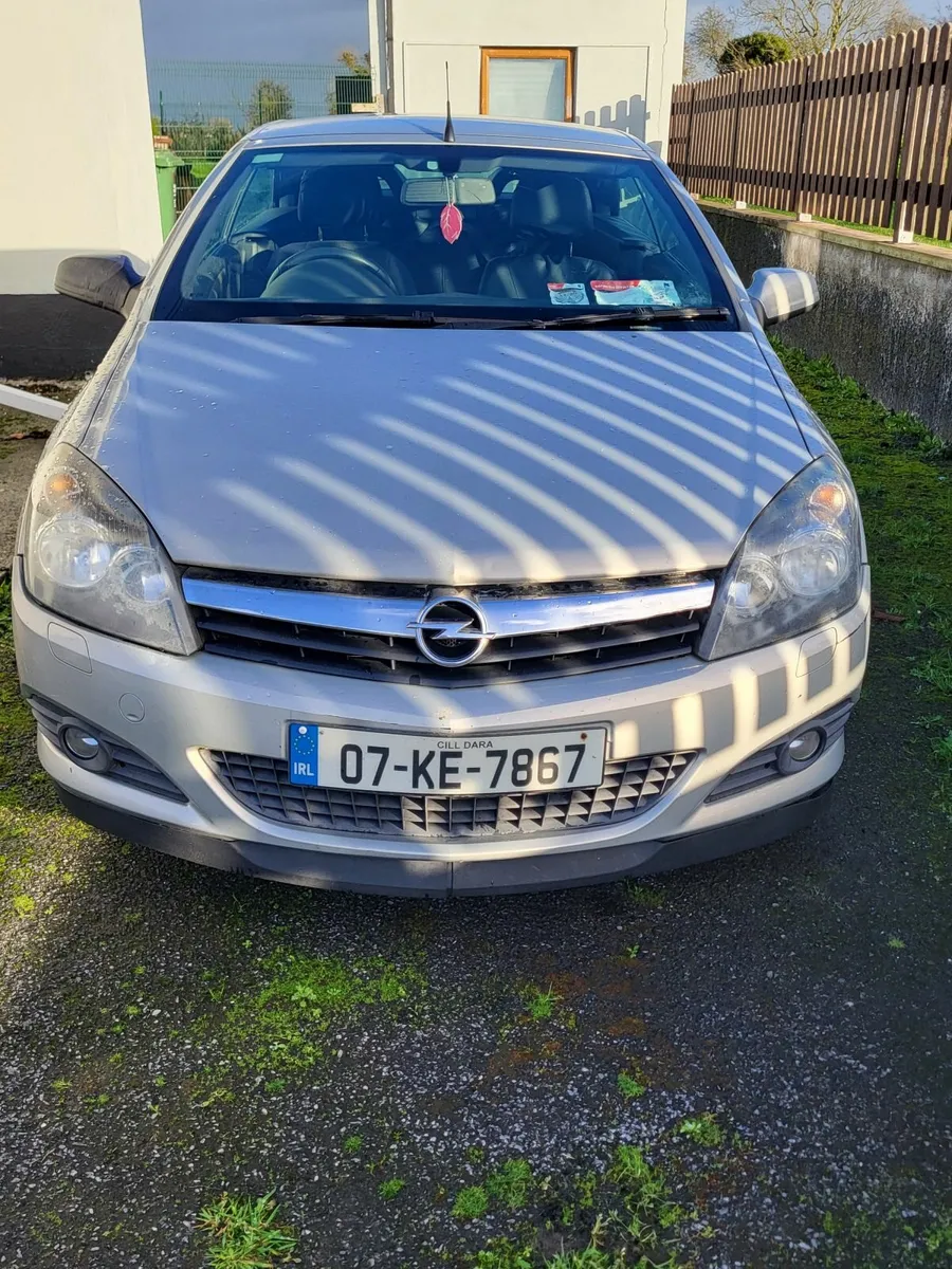 Opel Astra 2007 - Image 2