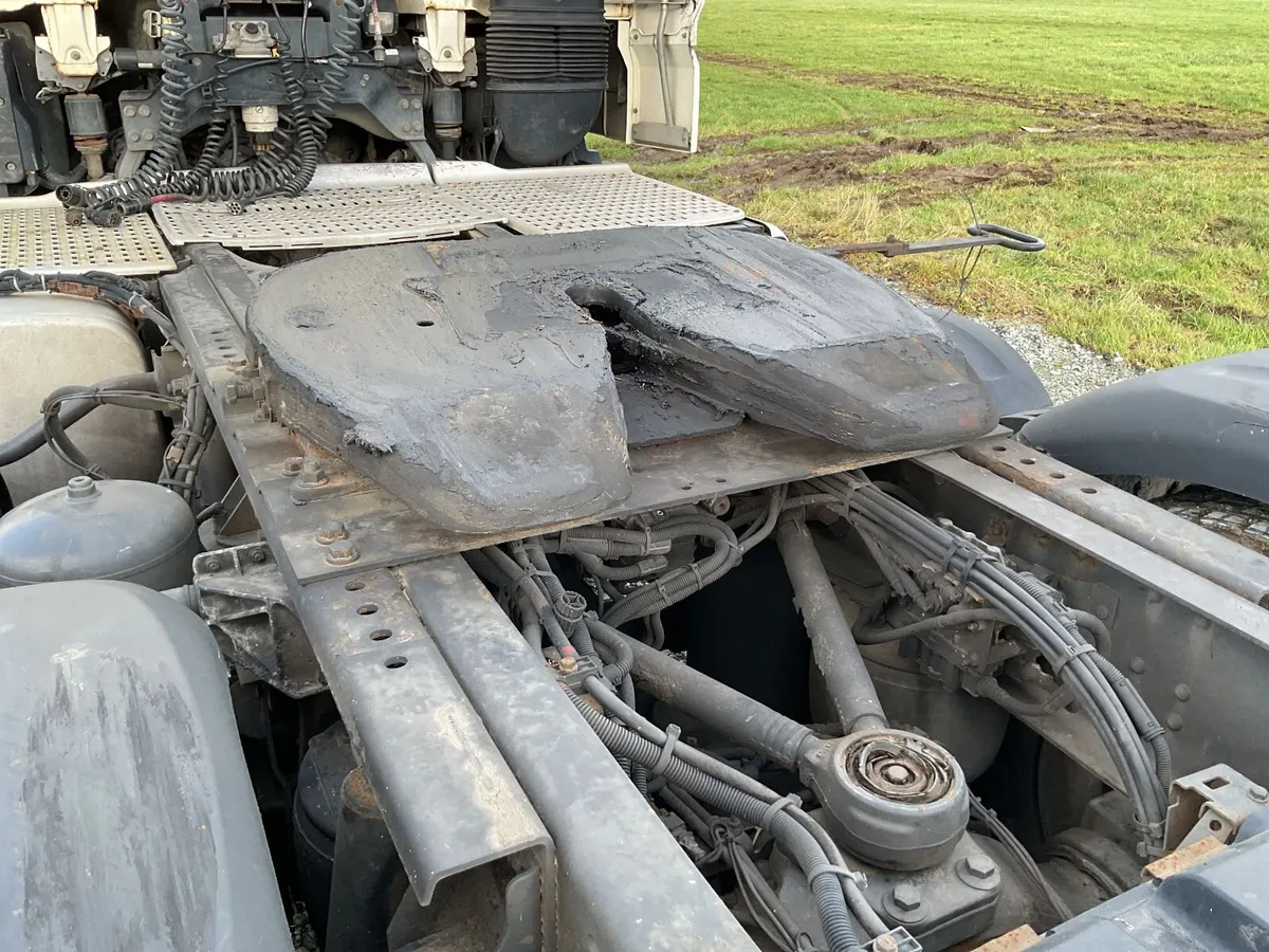 2017 DAF XF 460 Tractor Unit For Auction - Image 4