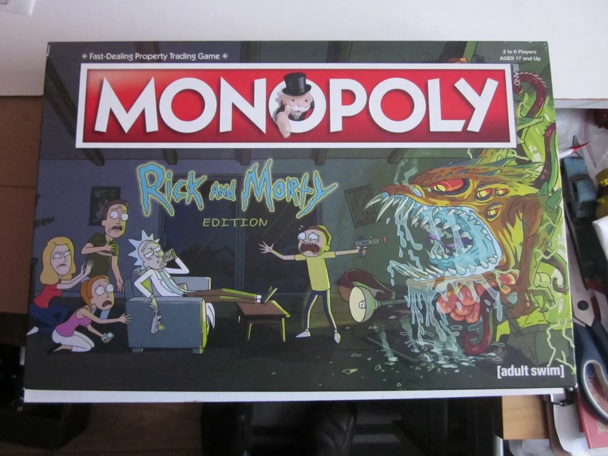 Monopoly Rick and Morty Board Game - Image 1