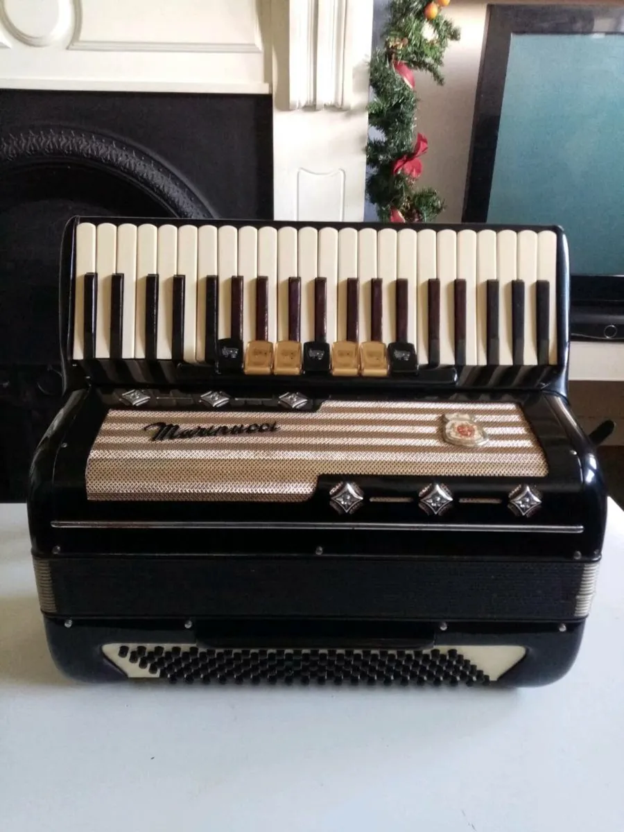 Marinucci Full Size Accordion - Image 2