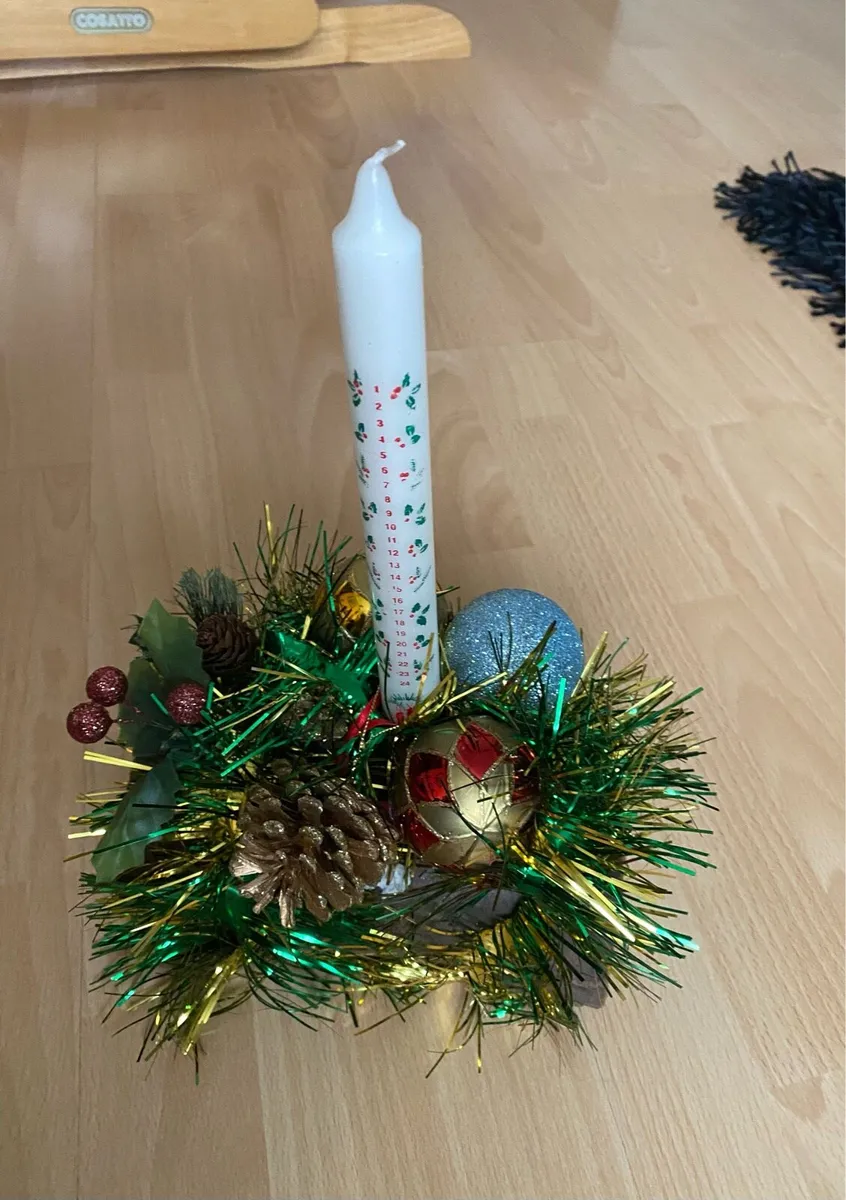 NEW Christmas Candle - decorated with new candle - Image 1