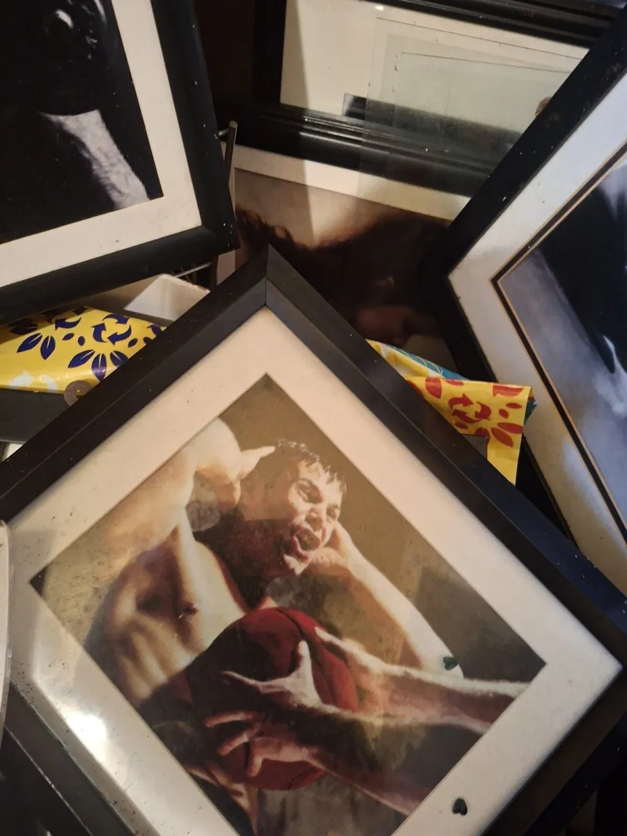 ** Various Gym Equipment ** - Image 3