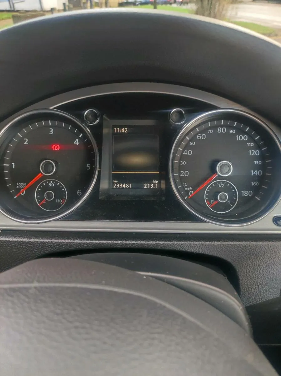 2015 VW Passat cc - Image 3