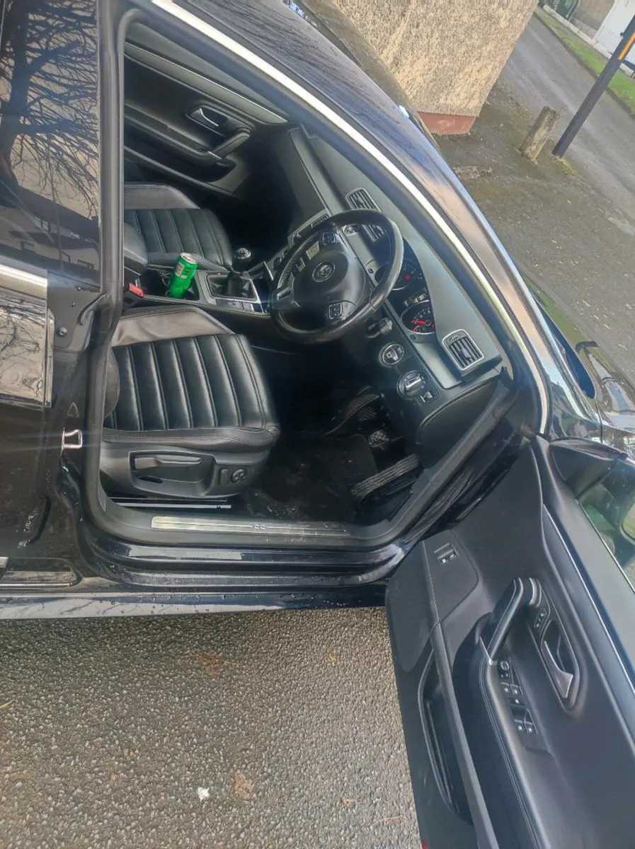 2015 VW Passat cc - Image 4