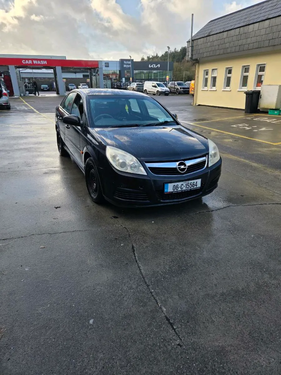 06 Opel Vectra 1.6 petrol manual - Image 1