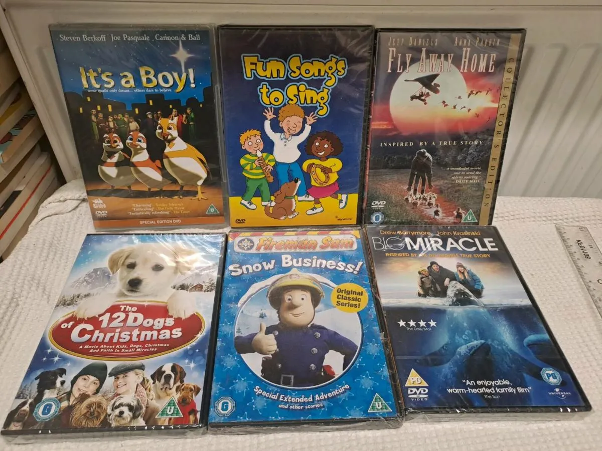 Kids dvd bundle - Image 1