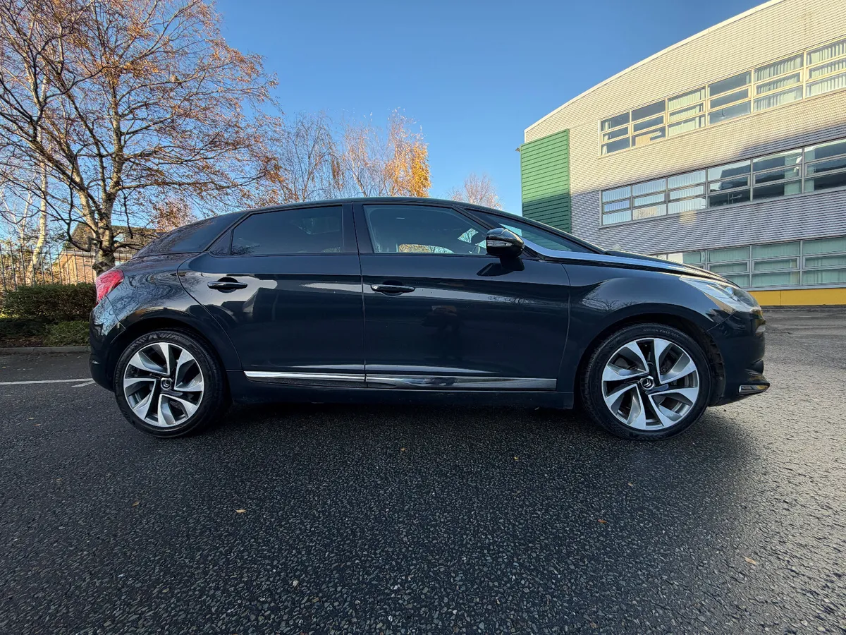 Citroen DS 5 2.0 HDI Sport Special Edition - Image 3