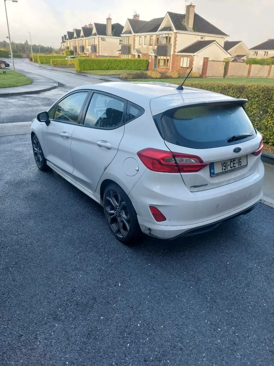 2019 ford fista st line - Image 3