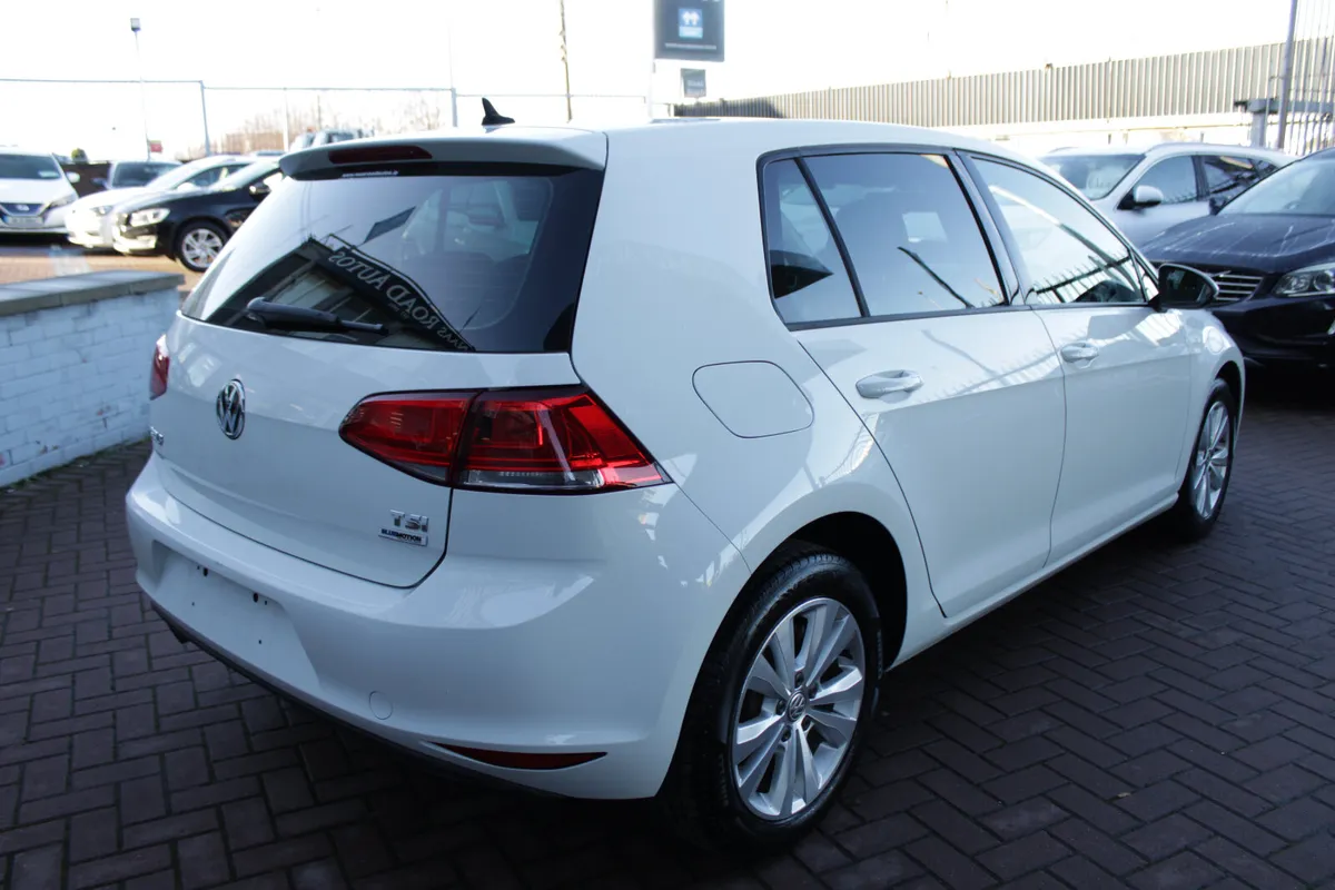 2016 VW GOLF - Image 4