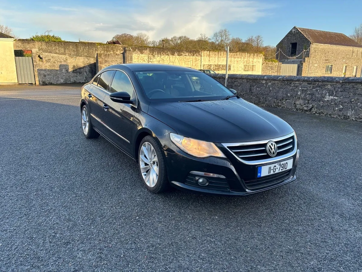 2011 Passat CC - Image 2