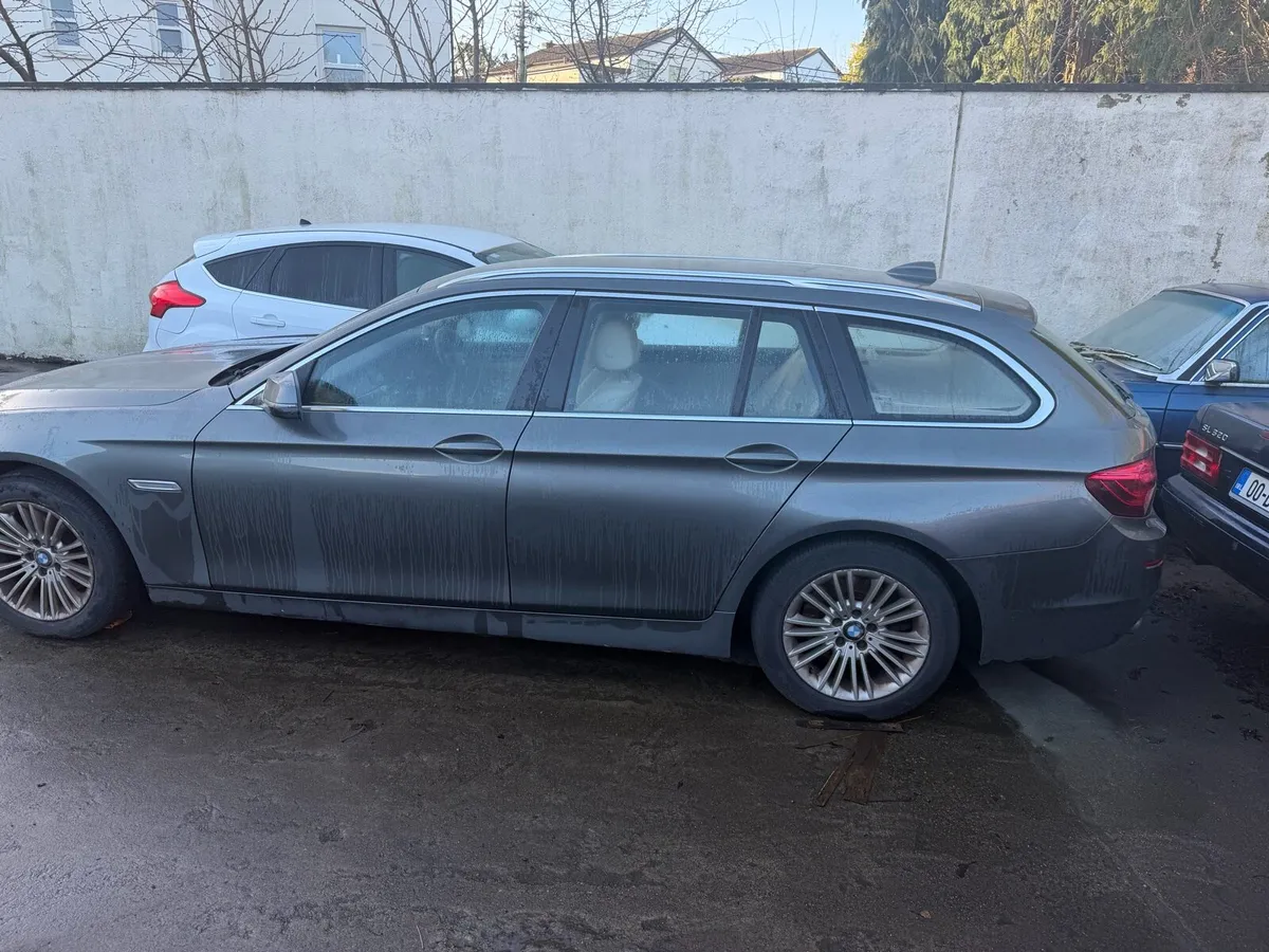 BMW 518se damage repairable - Image 1