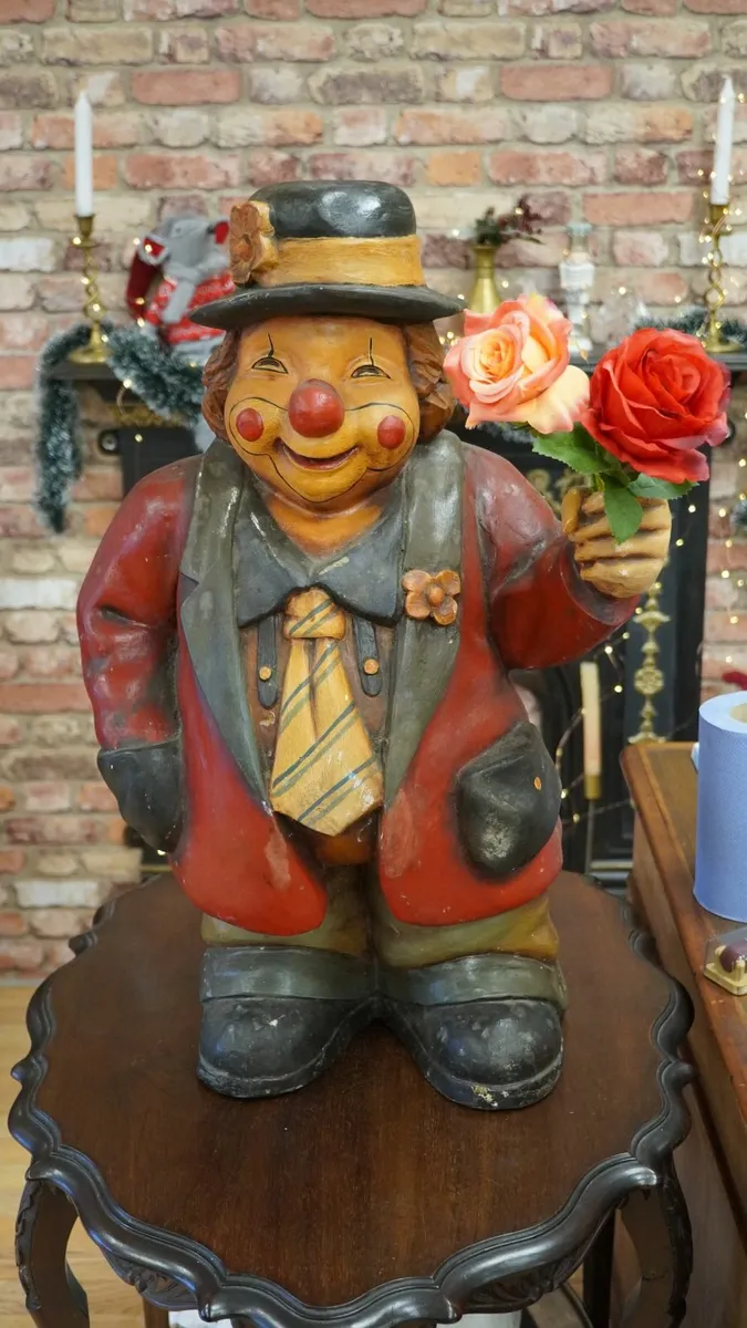 Vintage_Gentleman Clown with Roses_Decor Figure - Image 1