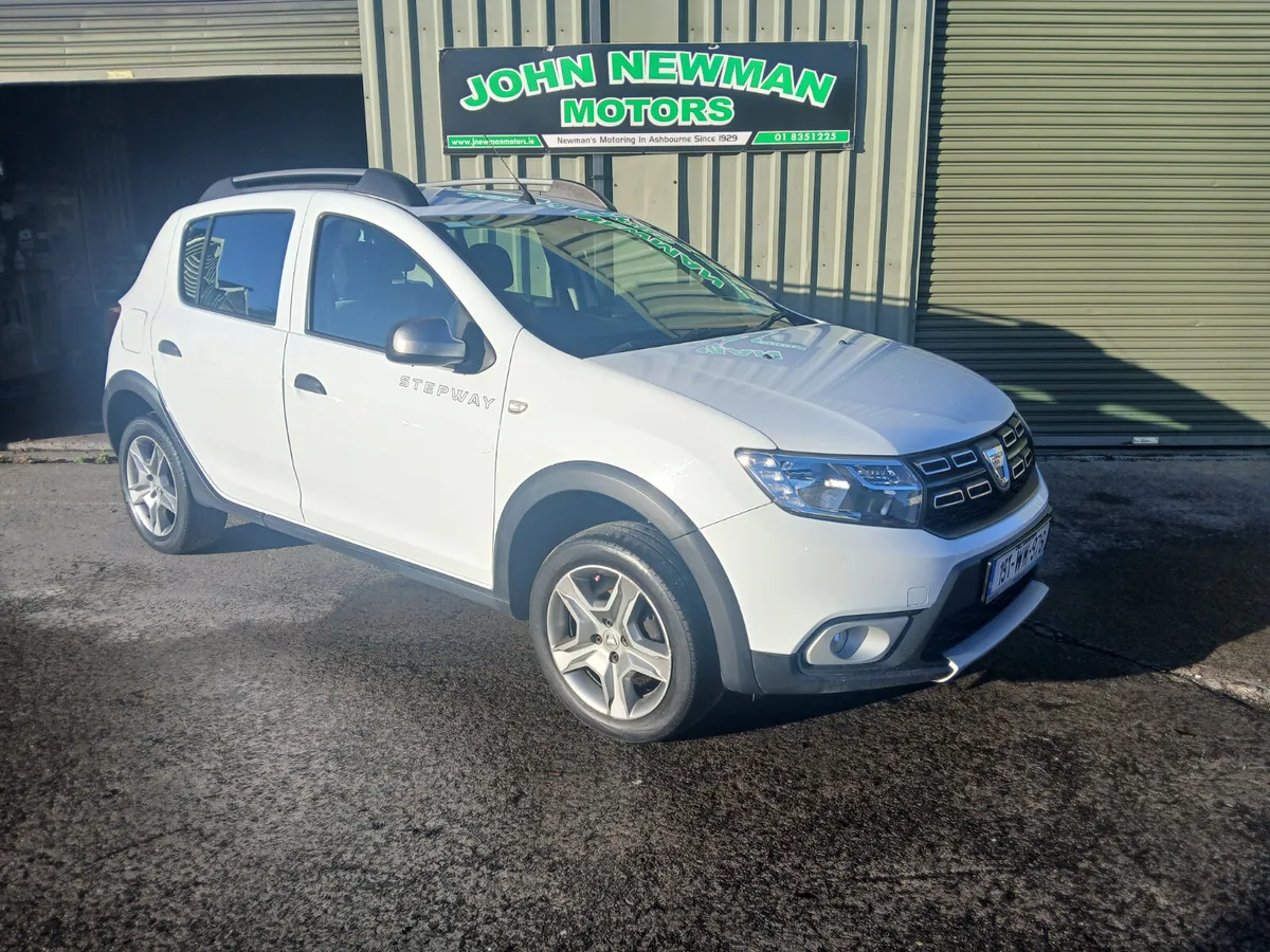DACIA Sandero Stepway 1litre 2019 - Image 1