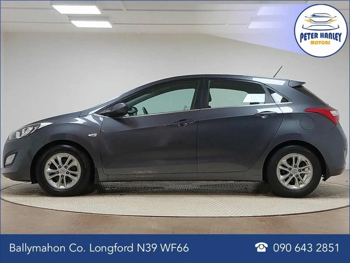 Hyundai i30 I30 Se Blue Drive Crdi  SE  CRDi 110 B - Image 4