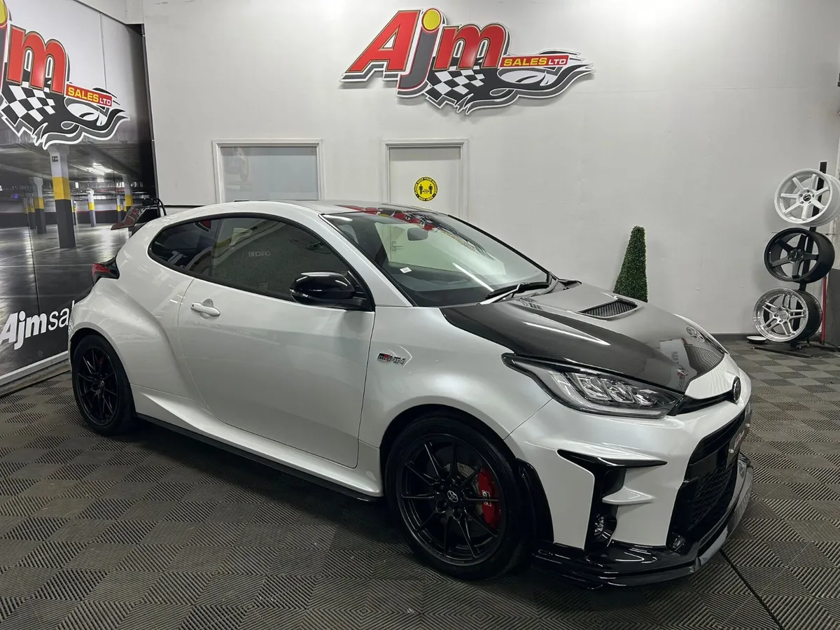 TOYOYA YARIS GRNM MORIZO 2023 - Image 1