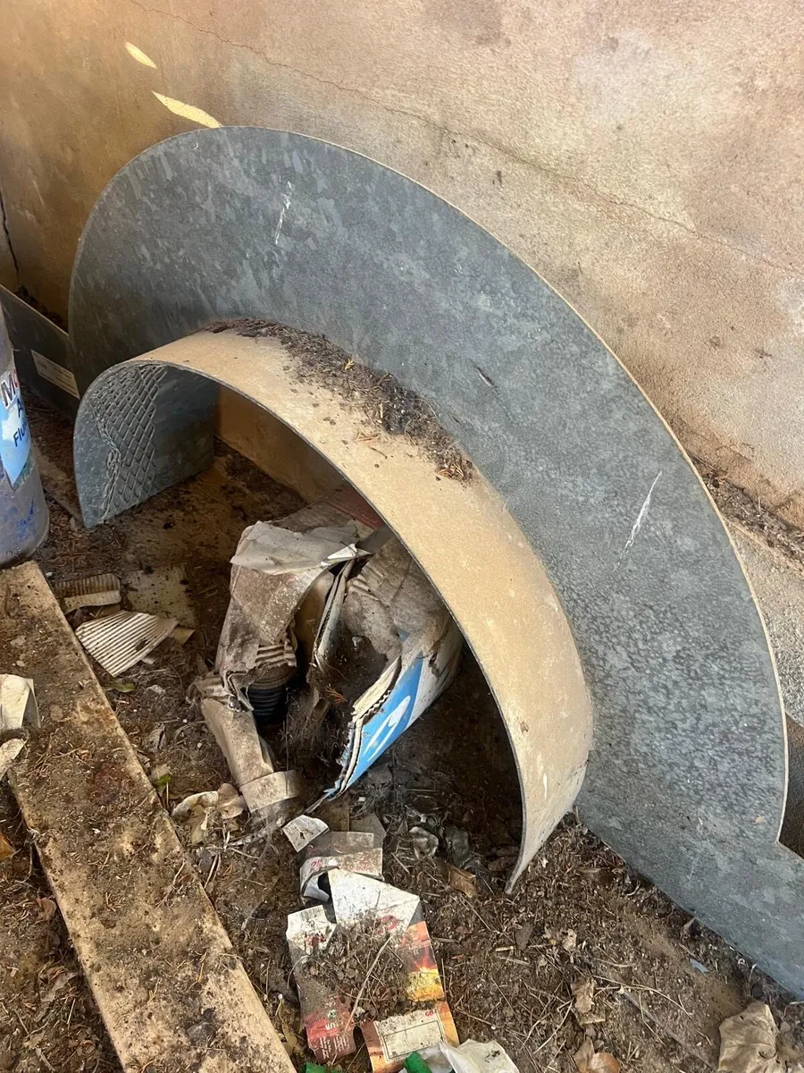 Catnic and arches - Image 1