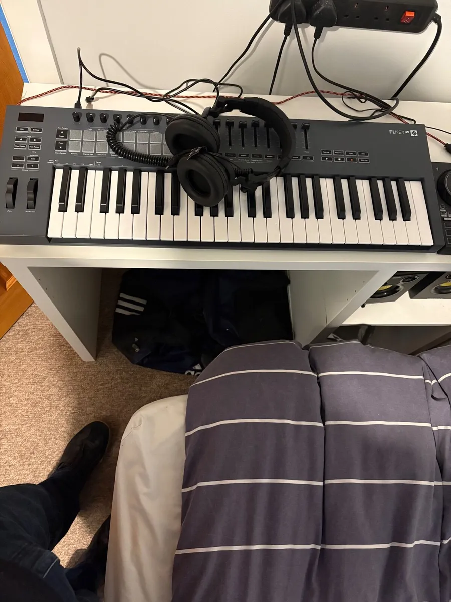 FLkey 49 keyboard - Image 3