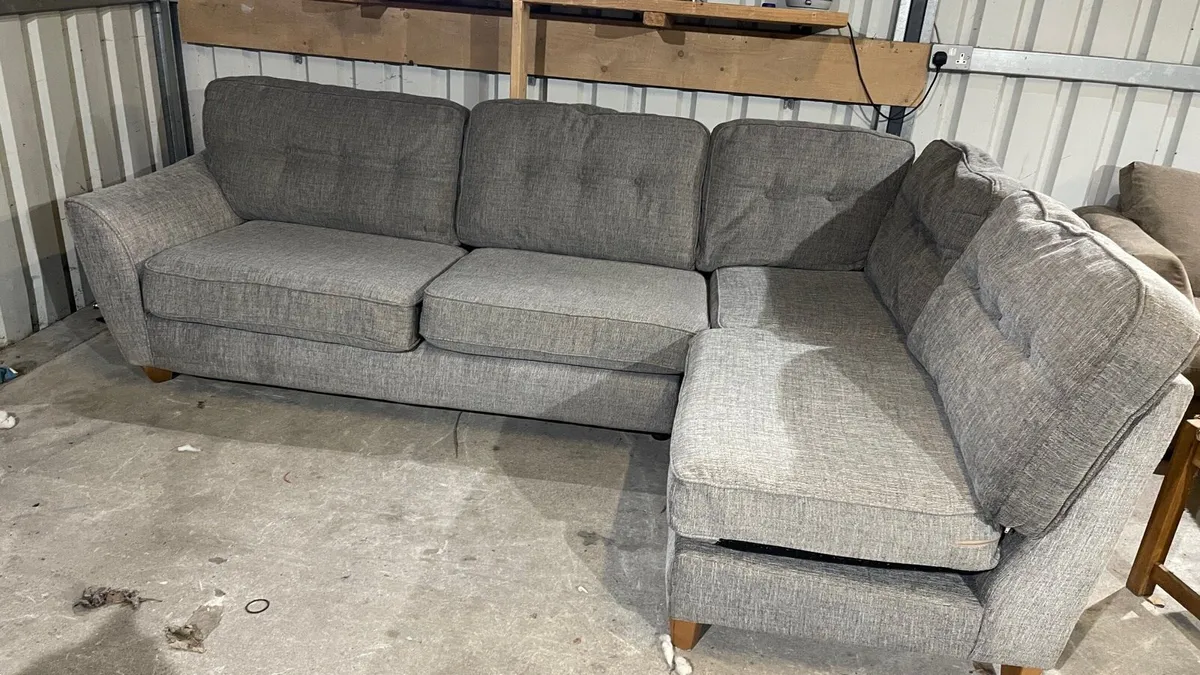 Corner sofa with ottoman - Image 3