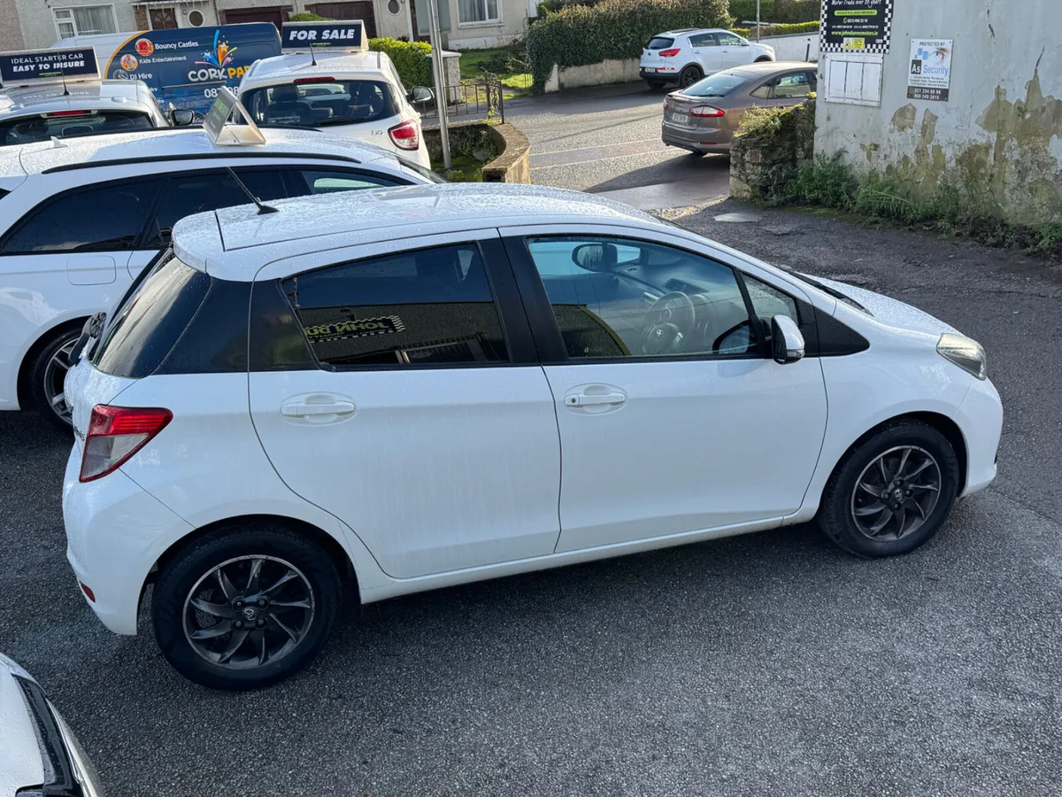 Toyota Yaris Ideal starter car - Image 2