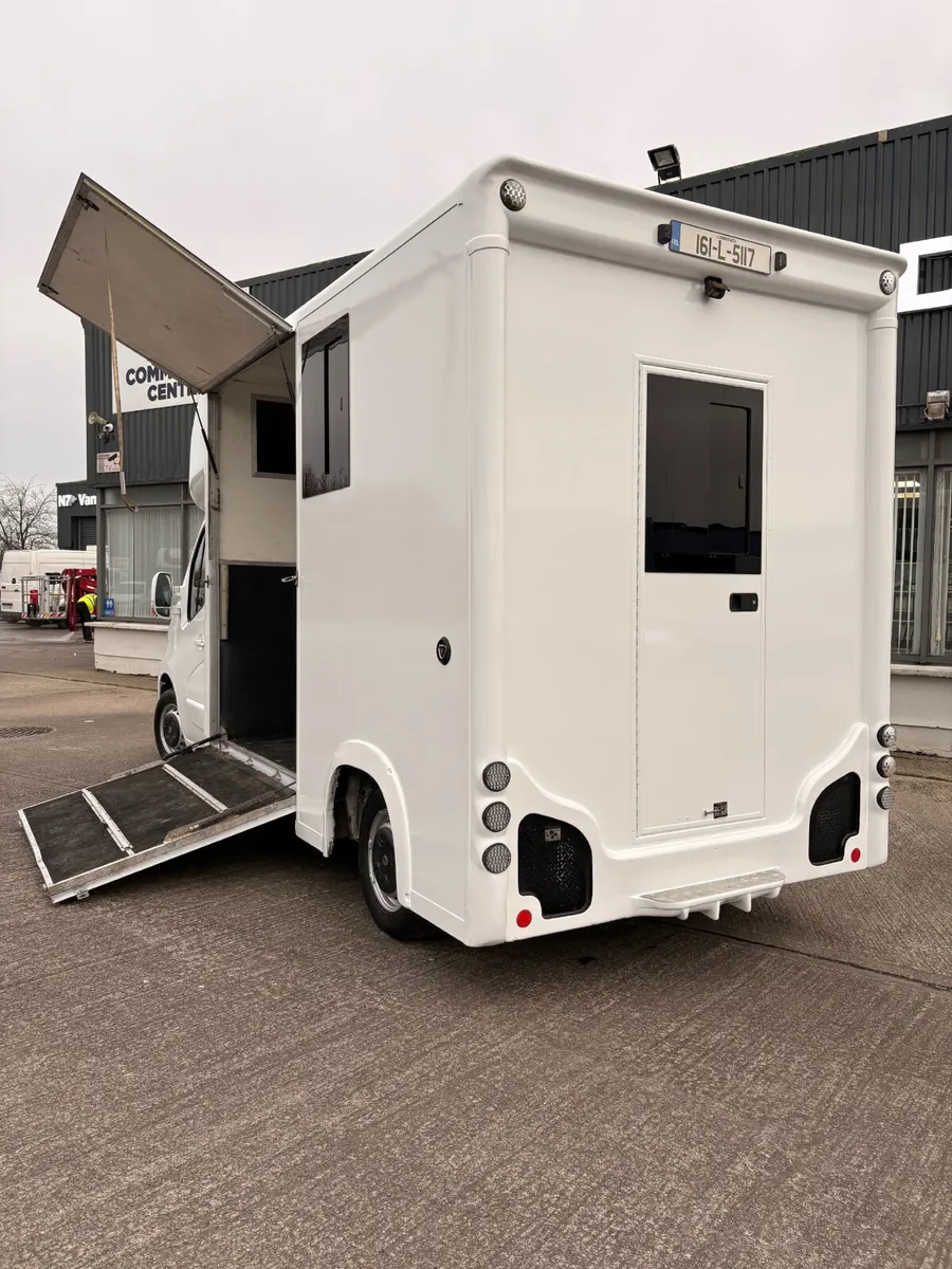 Equi-Trek 2016 Used - Image 2