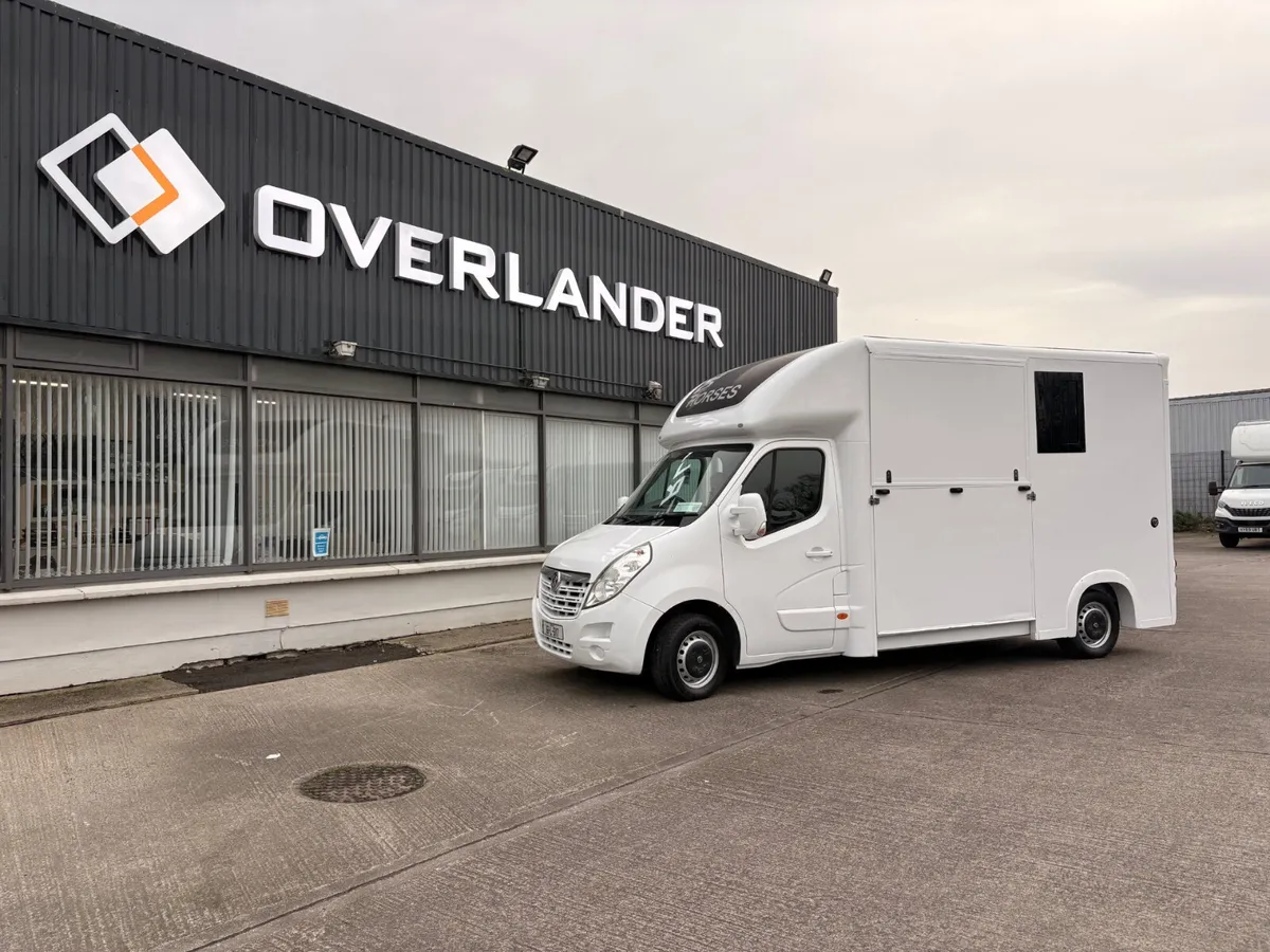 Equi-Trek 2016 Used - Image 3