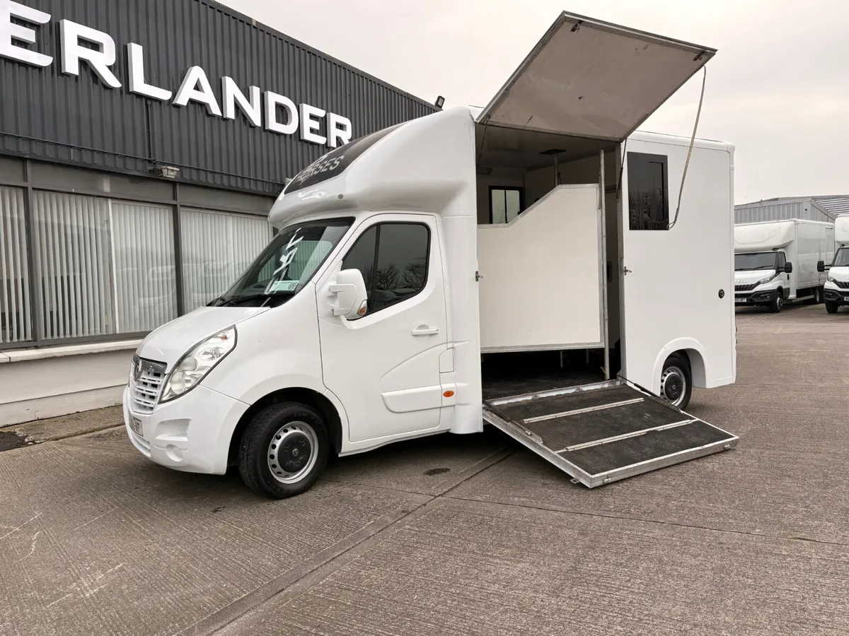 Equi-Trek 2016 Used - Image 1