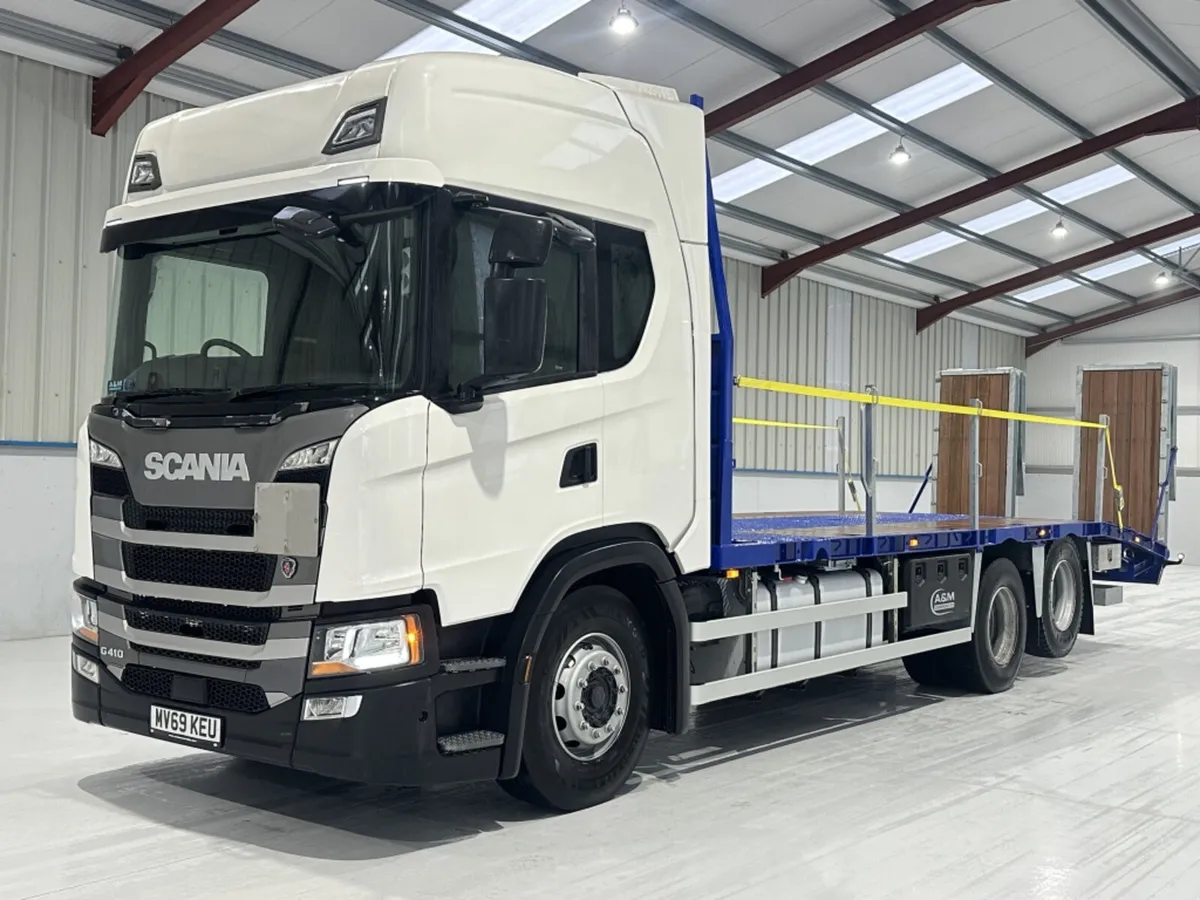 2020 (69) SCANIA G410 6X2 BEAVERTAIL REAR LIFT - Image 3