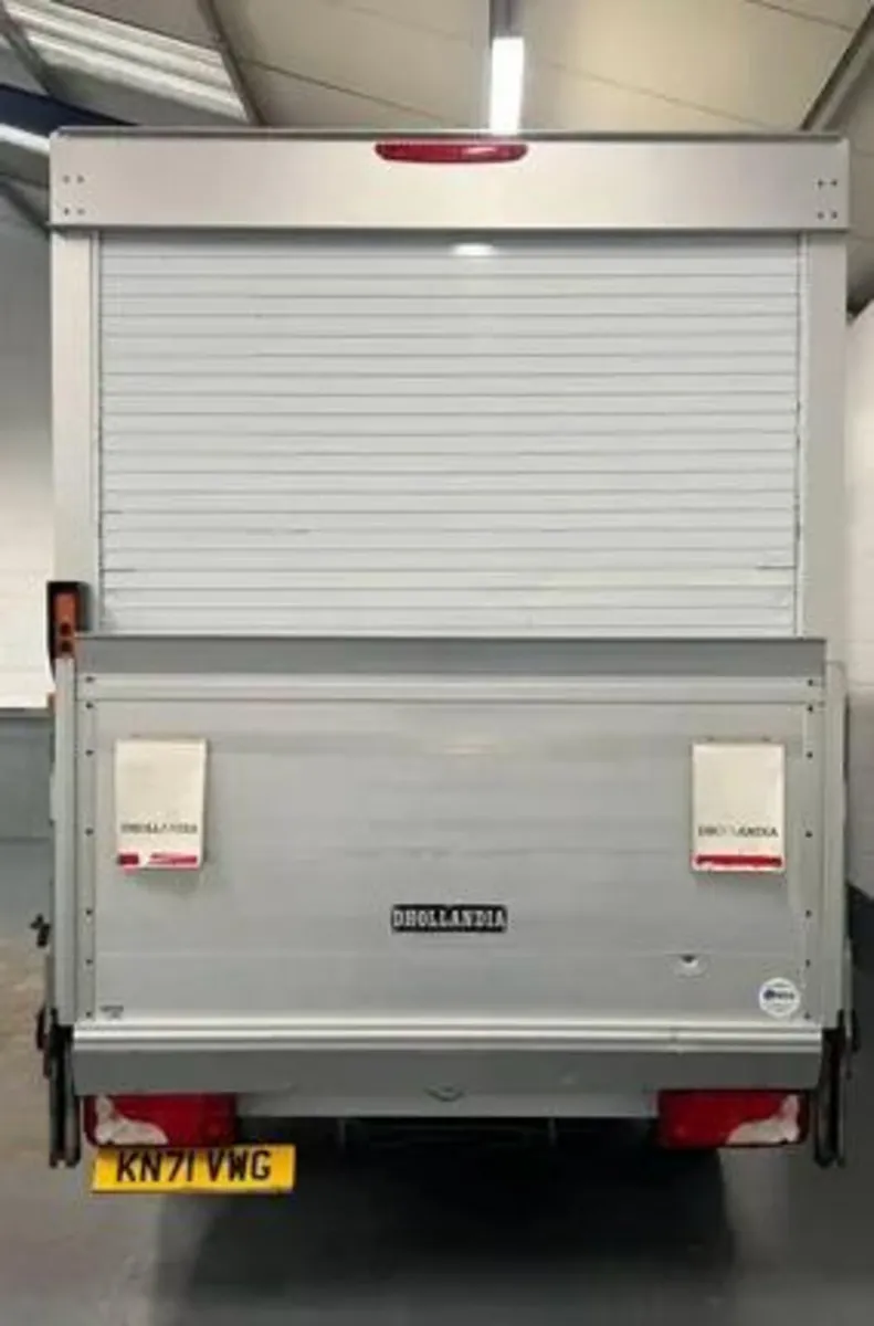 2021 Mercedes-Benz Sprinter Luton Van - Image 3