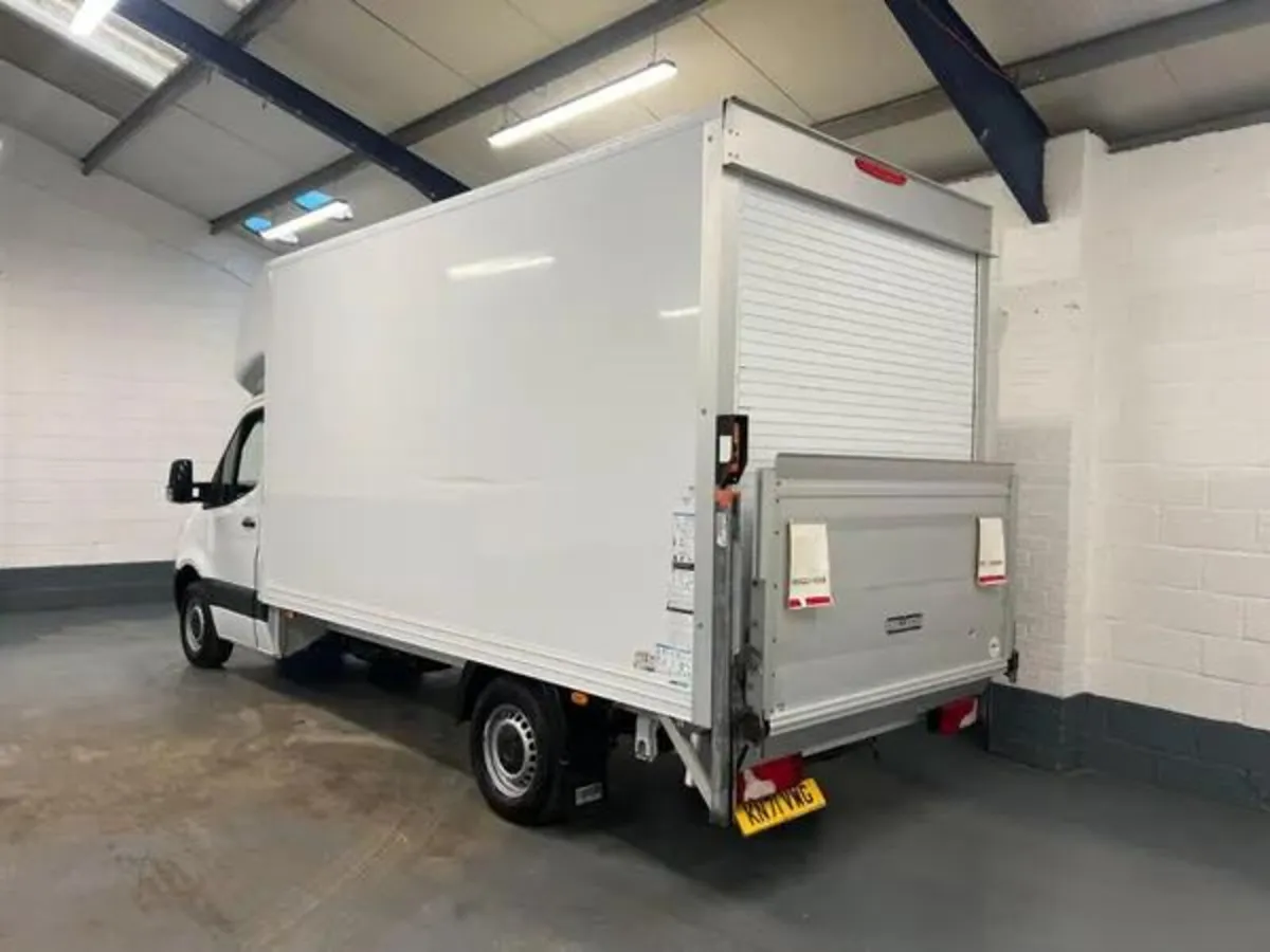 2021 Mercedes-Benz Sprinter Luton Van - Image 2