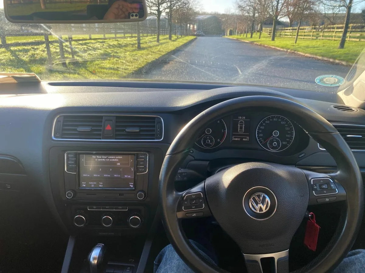 Volkswagen Jetta 2013 1.6 Diesel Auto - Image 3