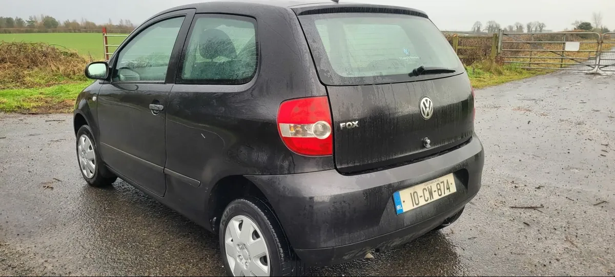 Volkswagen Fox 2010 - Image 2