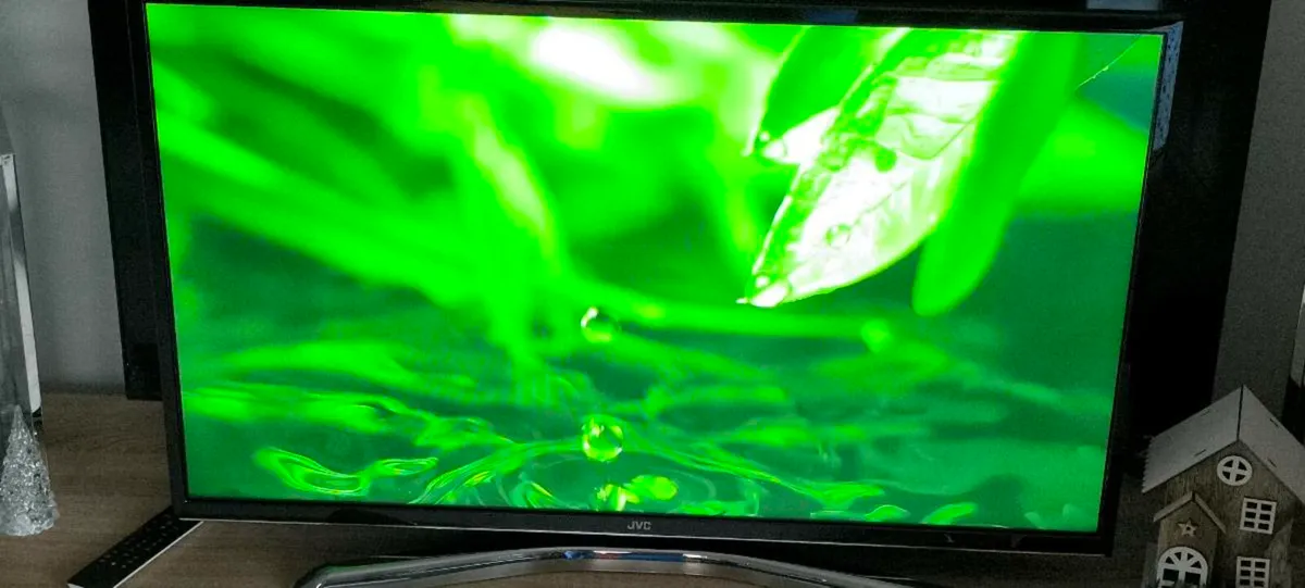 39" TV JVC, SMART - Image 3