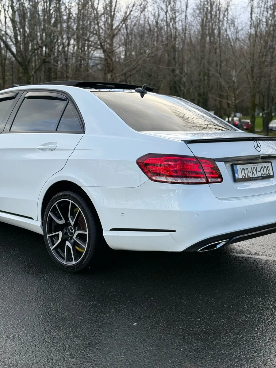 Mercedes E class factory AMG line - Image 3