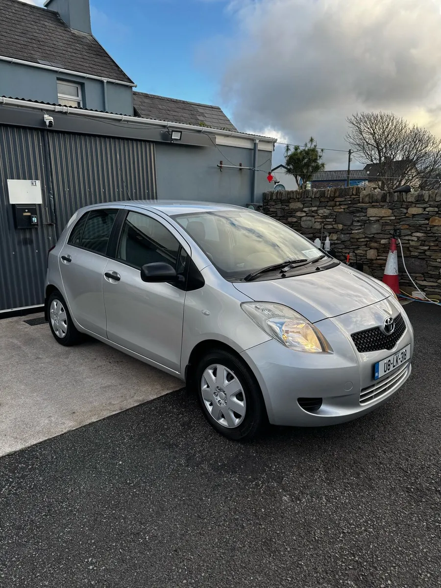 Toyota Yaris - Image 1