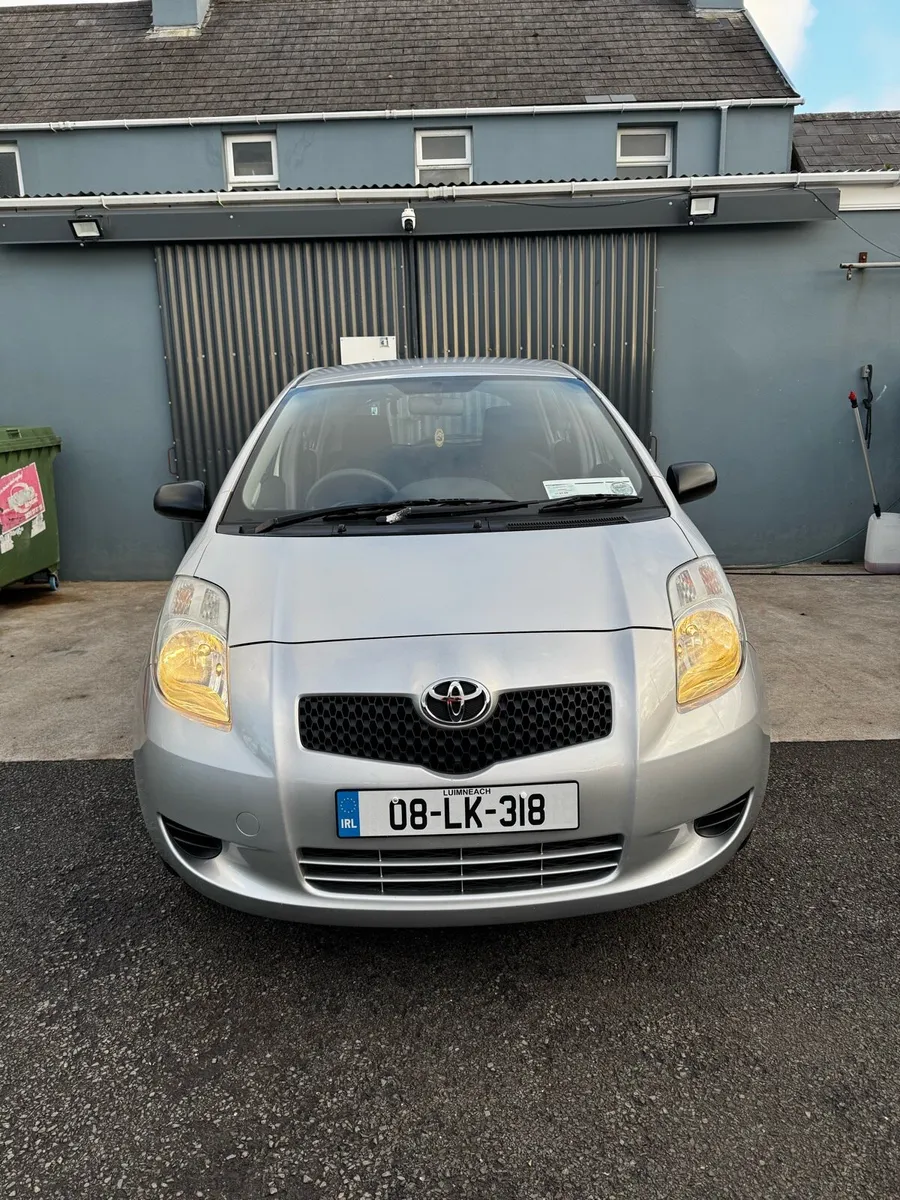 Toyota Yaris - Image 2