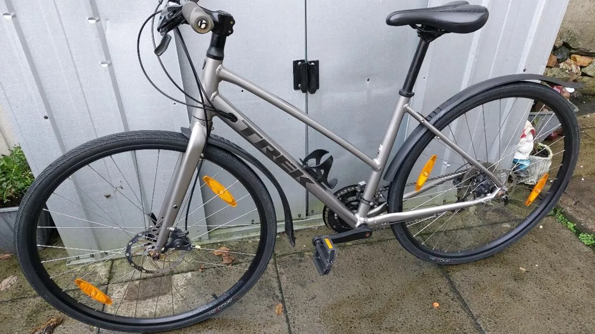 Trek FX 1 Disc Brakes - Image 2